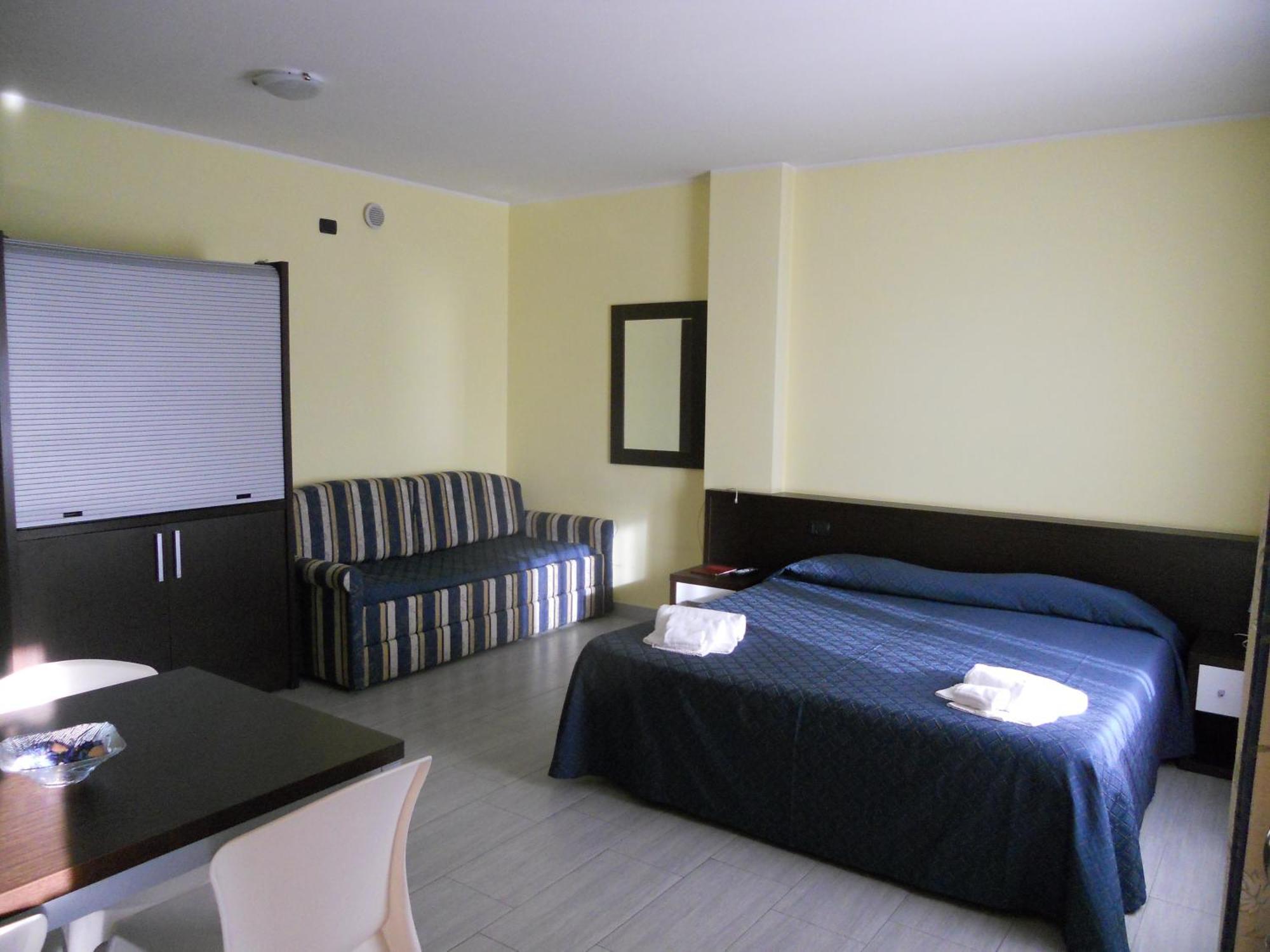 Residence San Prospero Garbagnate Milanese Pokój zdjęcie