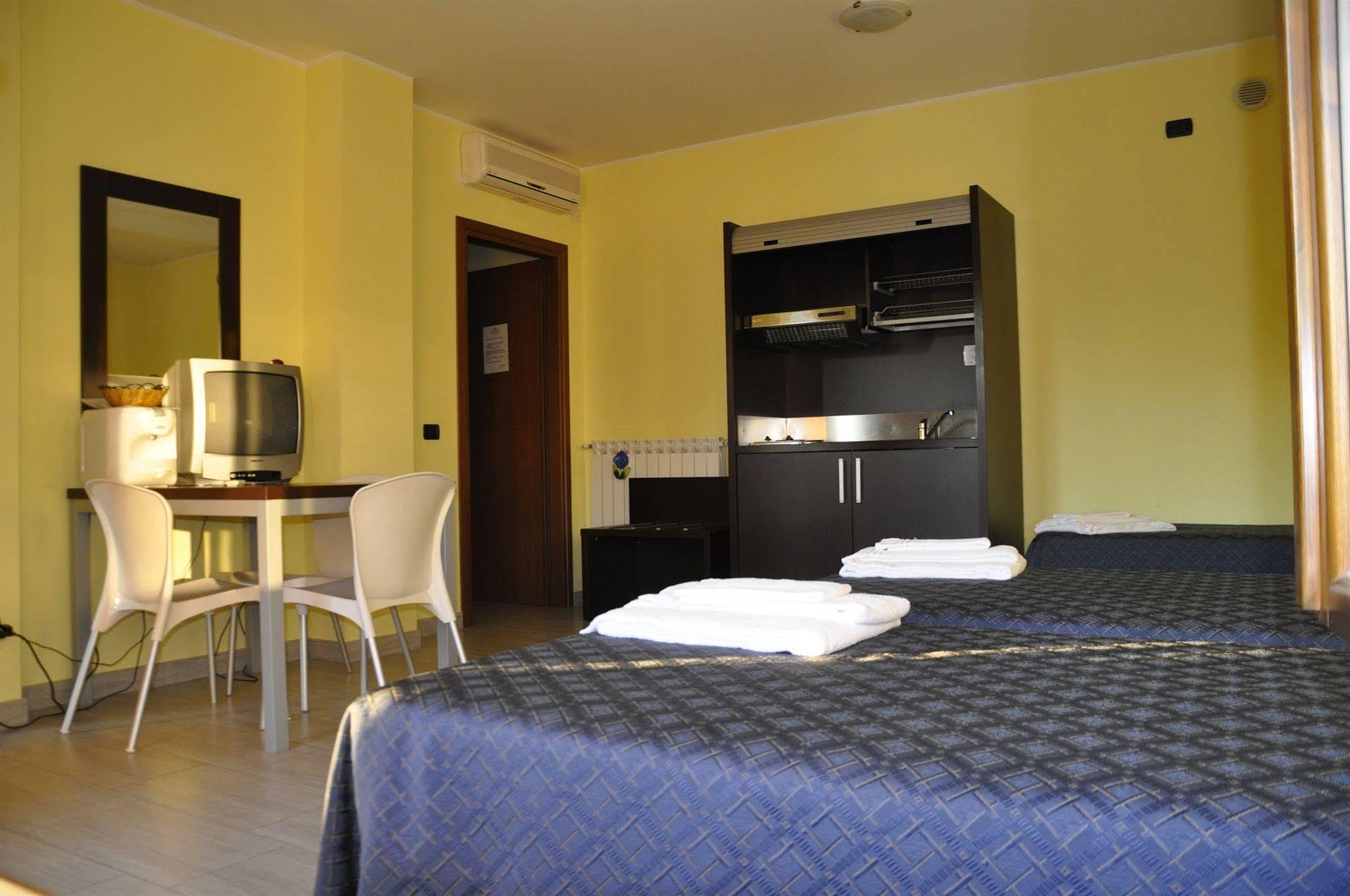 Residence San Prospero Garbagnate Milanese Zewnętrze zdjęcie