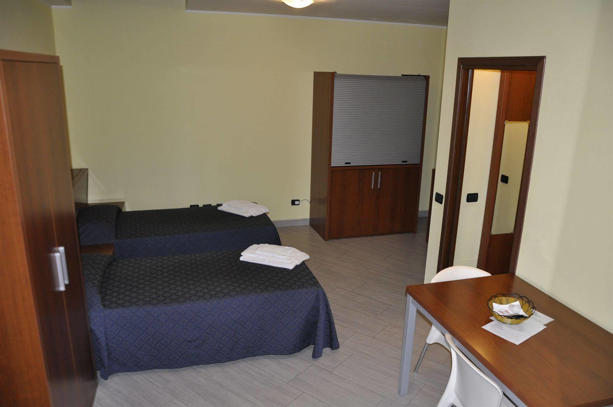 Residence San Prospero Garbagnate Milanese Zewnętrze zdjęcie